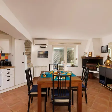 Tatil Evi Le Rempart-clim-terrasse & Patio A 3min De La Cite *